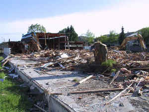 May29_2001_6.jpg (95135 bytes)